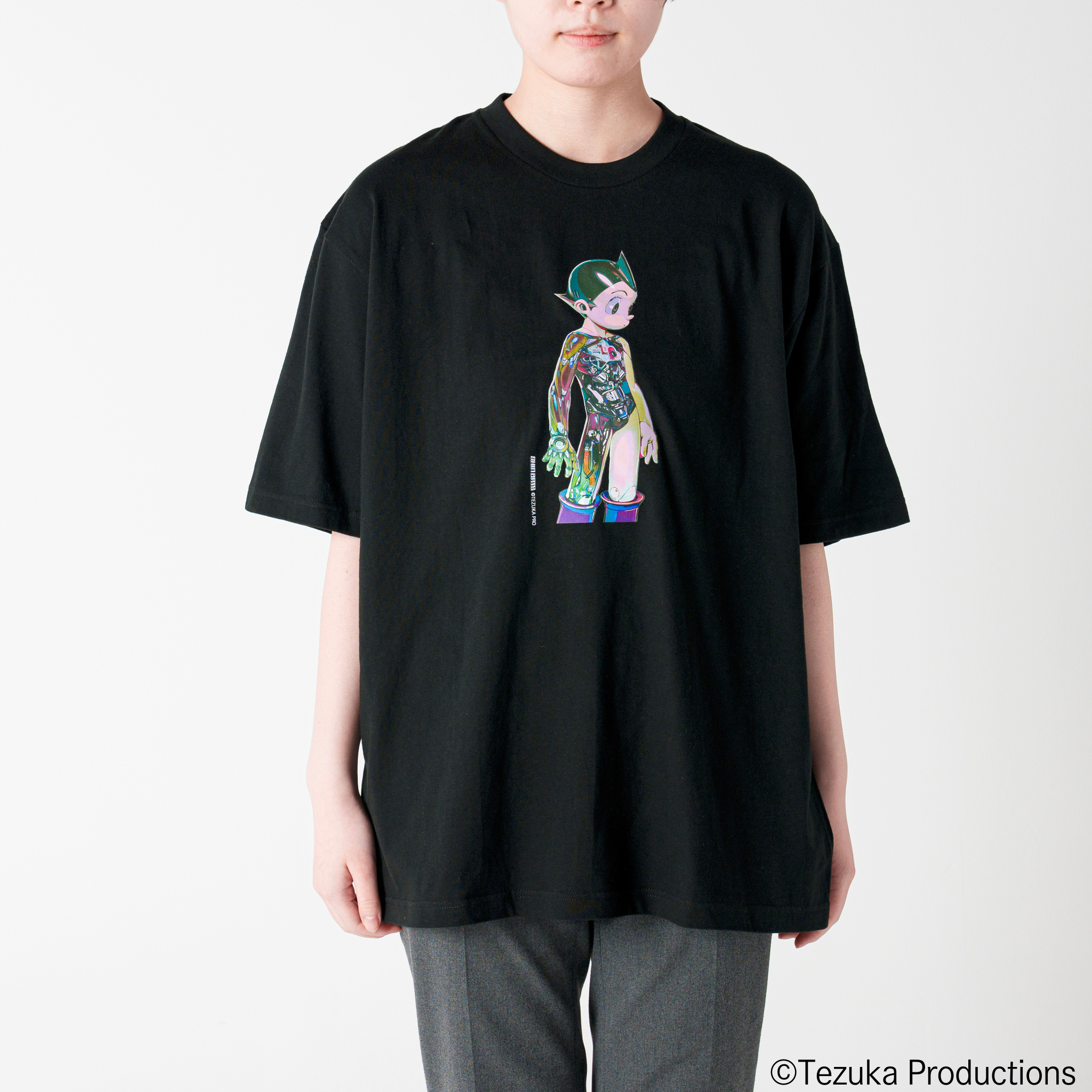 T-shirt kebesaran (hitam) Ilustrasi atom satu ukuran oleh AF_KURO