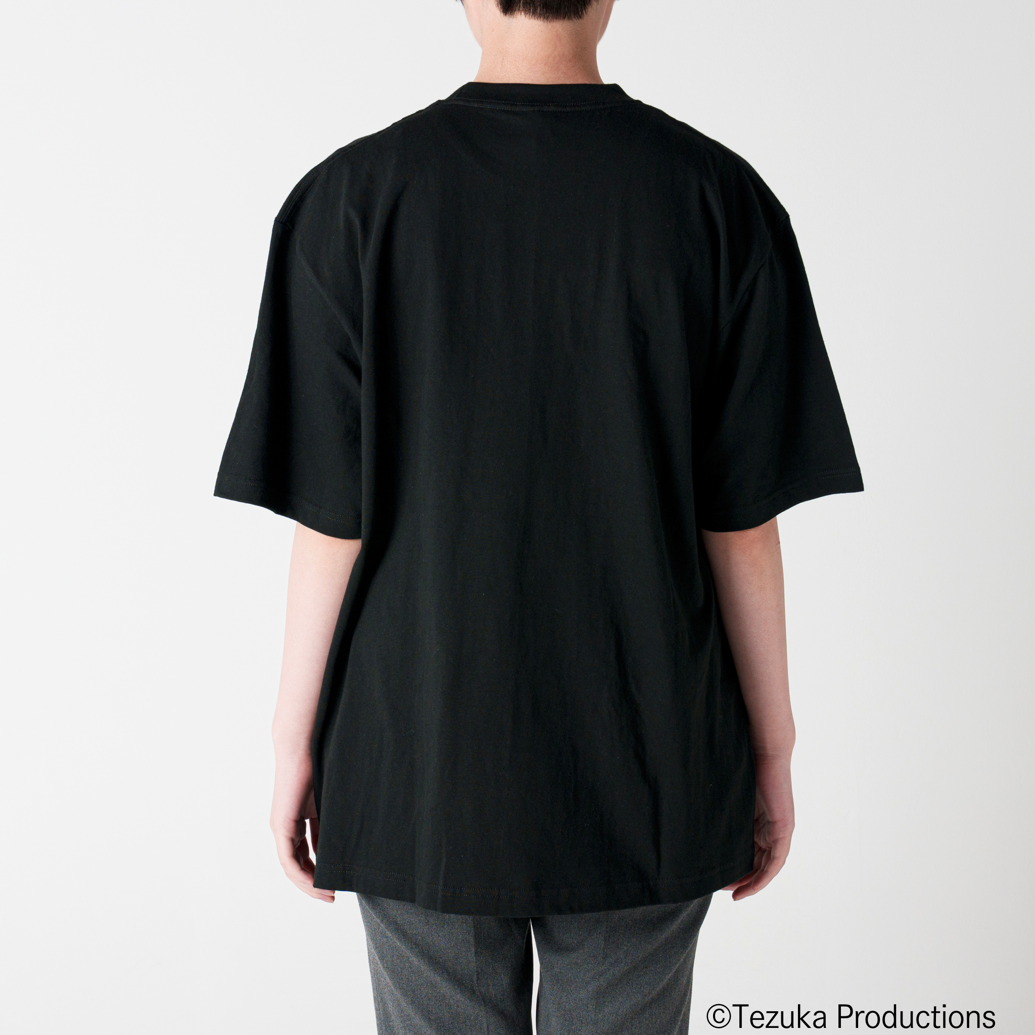 【大阪・関西万博オフィシャルグッズ】オーバーサイズTシャツ (黒) ワンサイズ アトムIllustration by AF_KURO